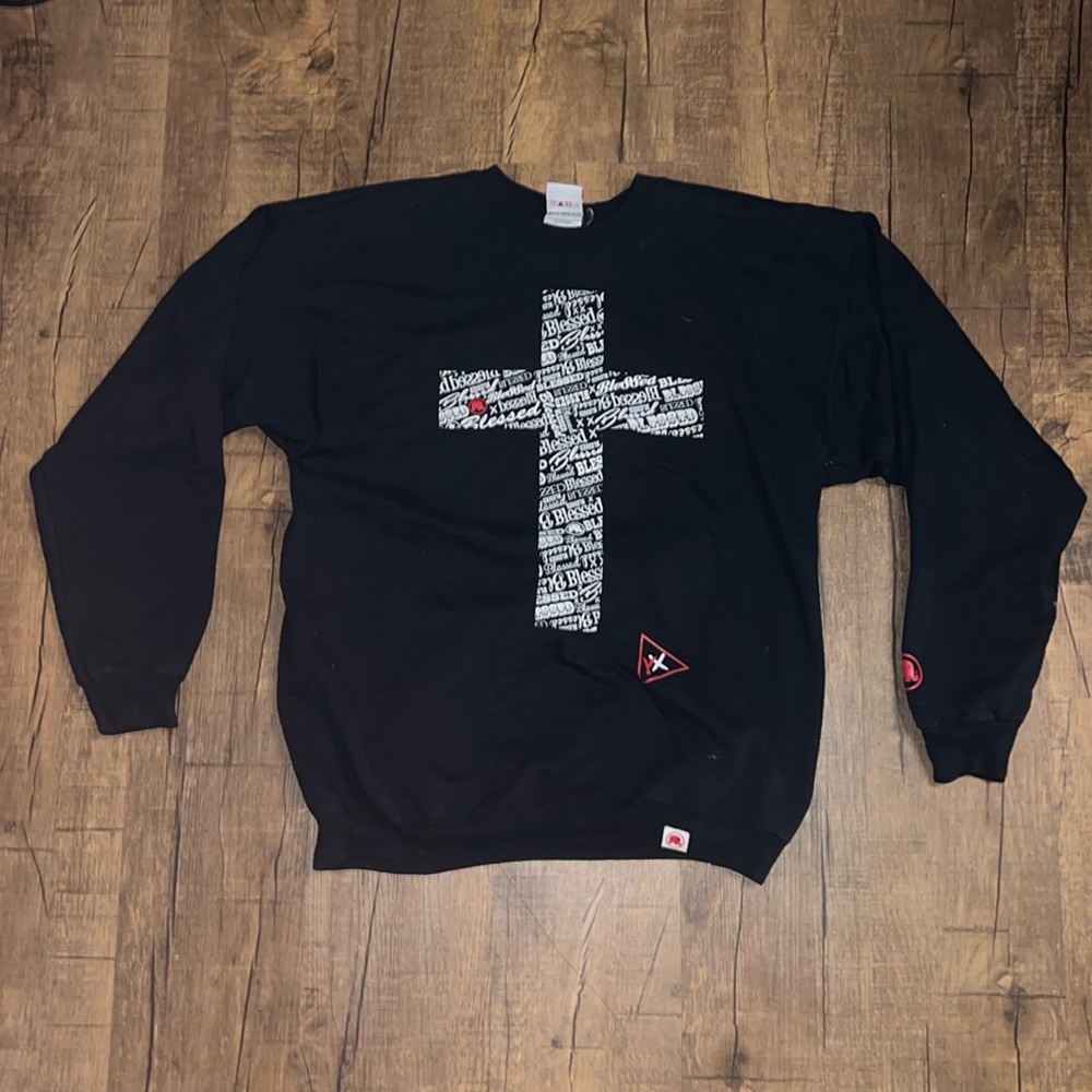 Illproject blessed cross crewneck